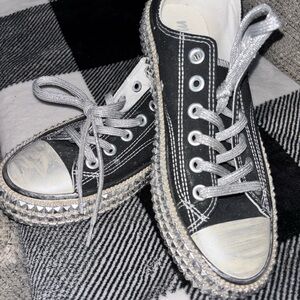 NWOT Mi.iM Black Canvas Low-Top Sneakers with Silver Accents